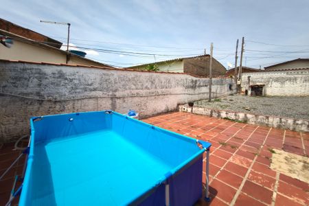 Casa à venda com 191m², 3 quartos e 7 vagas Casa à venda com 191m², 3 quartos e 7 vagasQuintal