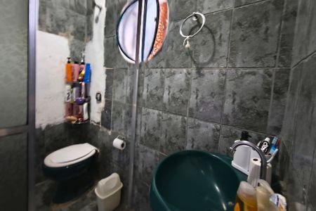 Casa à venda com 191m², 3 quartos e 7 vagas Casa à venda com 191m², 3 quartos e 7 vagasBanheiro