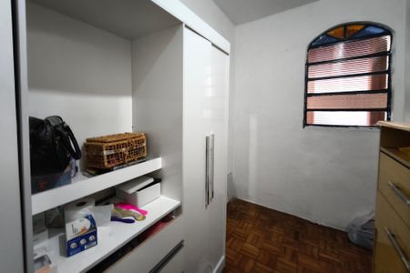 Casa à venda com 191m², 3 quartos e 7 vagas Casa à venda com 191m², 3 quartos e 7 vagasQuarto 2