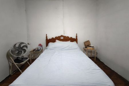 Casa à venda com 191m², 3 quartos e 7 vagas Casa à venda com 191m², 3 quartos e 7 vagasQuarto 1