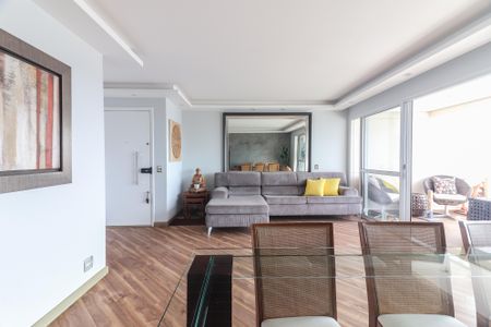 Sala de apartamento para alugar com 4 quartos, 134m² em Jardim Olympia, São Paulo