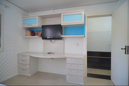 Casa à venda com 236m², 3 quartos e 5 vagasSuíte 3