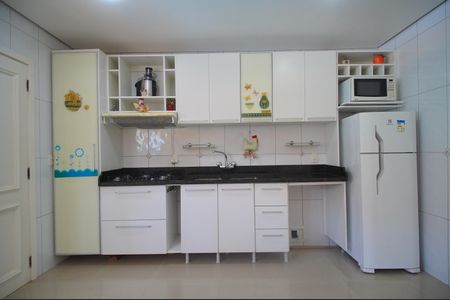 Casa à venda com 236m², 3 quartos e 5 vagasCozinha