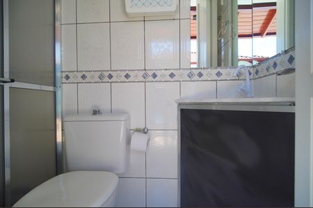 Casa à venda com 236m², 3 quartos e 5 vagasBanheiro de Serviço