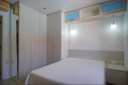 Casa à venda com 236m², 3 quartos e 5 vagasSuíte 3