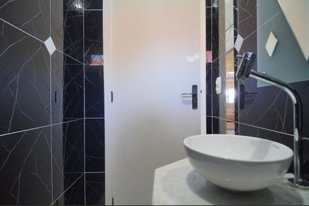 Casa à venda com 236m², 3 quartos e 5 vagasLavabo