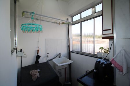 Apartamento à venda com 64m², 2 quartos e sem vagaÁrea de Serviço