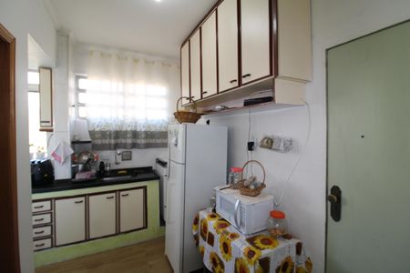 Apartamento à venda com 64m², 2 quartos e sem vagaCozinha