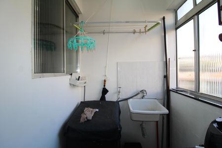 Apartamento à venda com 64m², 2 quartos e sem vagaÁrea de Serviço