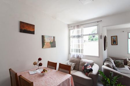 Apartamento à venda com 174m², 4 quartos e 1 vaga Apartamento à venda com 174m², 4 quartos e 1 vagaSala