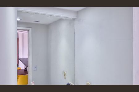 Apartamento à venda com 56m², 2 quartos e 1 vagaBanheiro 2