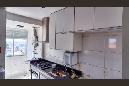 Apartamento à venda com 56m², 2 quartos e 1 vagaCozinha e Área de Serviço