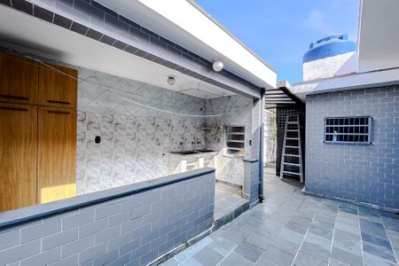 Casa para alugar com 250m², 4 quartos e 2 vagas Casa para alugar com 250m², 4 quartos e 2 vagasÁrea externa