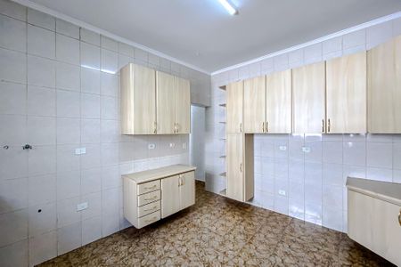 Casa para alugar com 250m², 4 quartos e 2 vagas Casa para alugar com 250m², 4 quartos e 2 vagasCozinha 2