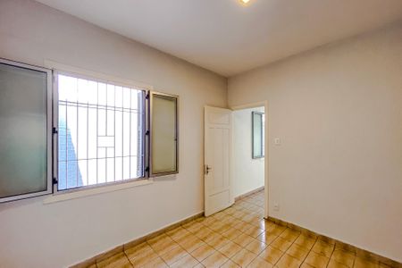 Casa para alugar com 250m², 4 quartos e 2 vagas Casa para alugar com 250m², 4 quartos e 2 vagasQuarto 3