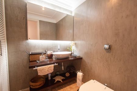 Apartamento para alugar com 137m², 3 quartos e 3 vagasLavabo