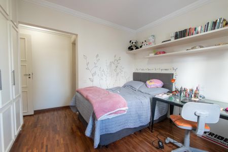 Apartamento para alugar com 137m², 3 quartos e 3 vagasSuíte 2