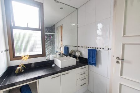 Apartamento para alugar com 137m², 3 quartos e 3 vagasBanheiro da suíte