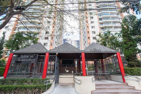 Apartamento para alugar com 137m², 3 quartos e 3 vagasPortaria