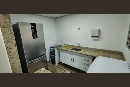 Apartamento à venda com 72m², 2 quartos e 1 vagaÁrea comum