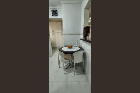 Apartamento à venda com 72m², 2 quartos e 1 vagaCozinha 