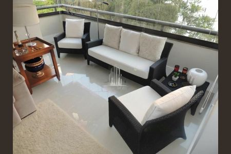 Apartamento à venda com 260m², 3 quartos e 3 vagas