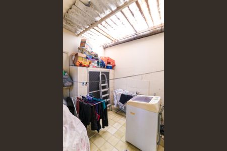 Casa à venda com 50m², 2 quartos e sem vagaÁrea de Serviço