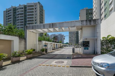 Apartamento para alugar com 60m², 2 quartos e 1 vaga Apartamento para alugar com 60m², 2 quartos e 1 vagaFachada da Portaria