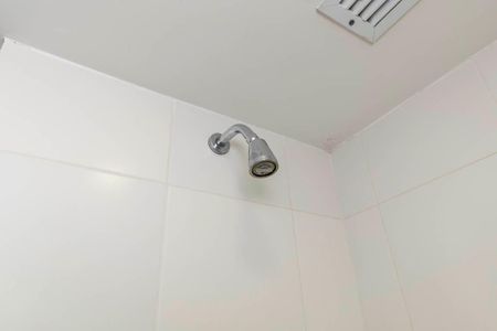 Apartamento para alugar com 60m², 2 quartos e 1 vaga Apartamento para alugar com 60m², 2 quartos e 1 vagaBanheiro da Suíte