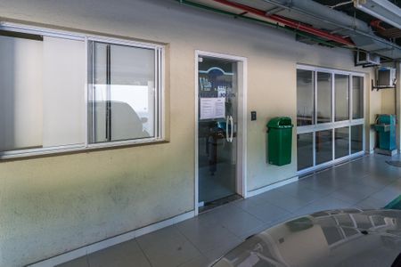 Apartamento para alugar com 60m², 2 quartos e 1 vaga Apartamento para alugar com 60m², 2 quartos e 1 vagaÁrea comum - Sala de Jogos