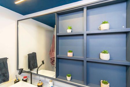 Apartamento para alugar com 60m², 2 quartos e 1 vaga Apartamento para alugar com 60m², 2 quartos e 1 vagaBanheiro da Suíte