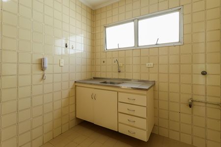 Apartamento à venda com 64m², 2 quartos e 1 vagaCozinha