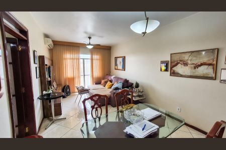 Apartamento à venda com 103m², 3 quartos e 1 vagaSala