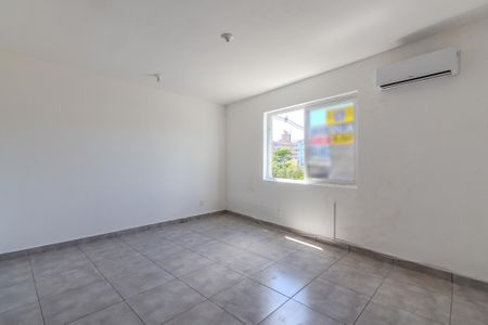 Studio para alugar com 50m², 1 quarto e sem vaga Studio para alugar com 50m², 1 quarto e sem vagaSala/Quarto