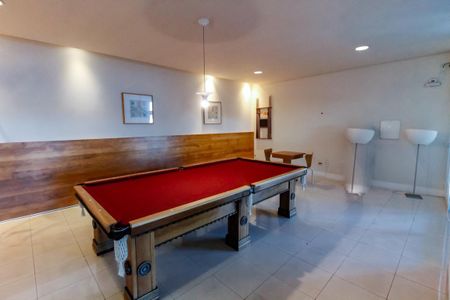 Casa de condomínio à venda com 126m², 4 quartos e 3 vagasÁrea comum