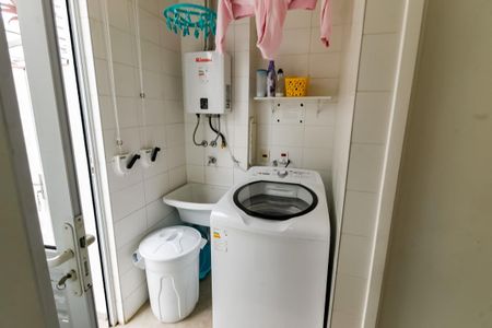 Casa de condomínio à venda com 126m², 4 quartos e 3 vagasÁrea de Serviço