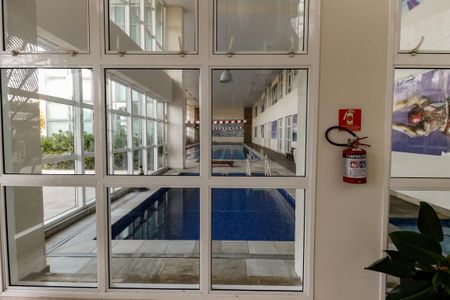 Casa de condomínio à venda com 126m², 4 quartos e 3 vagasPiscina Coberta