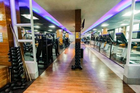 Casa de condomínio à venda com 126m², 4 quartos e 3 vagasÁrea comum - Academia