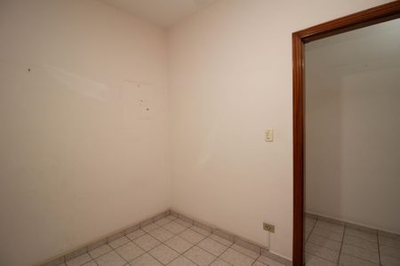 Casa à venda com 195m², 4 quartos e 4 vagasQuarto 2
