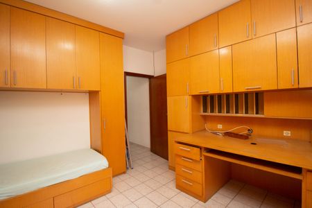 Casa à venda com 195m², 4 quartos e 4 vagasQuarto 3