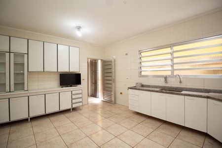 Casa à venda com 195m², 4 quartos e 4 vagasCozinha