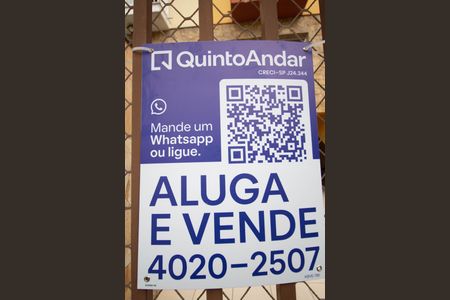 Casa à venda com 195m², 4 quartos e 4 vagasFachada - placa instalada