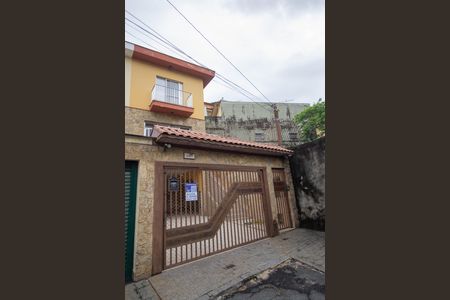 Casa à venda com 195m², 4 quartos e 4 vagasFachada