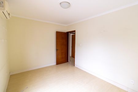 Apartamento à venda com 150m², 3 quartos e 1 vagaQuarto 2