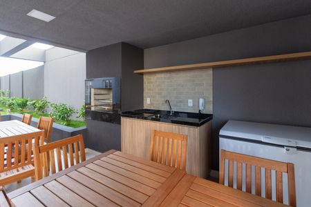 Apartamento à venda com 34m², 2 quartos e sem vagaÁrea comum - Churrasqueira