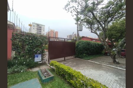 Casa à venda com 176m², 4 quartos e 2 vagas Casa à venda com 176m², 4 quartos e 2 vagasplaca