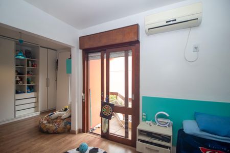 Casa à venda com 176m², 4 quartos e 2 vagas Casa à venda com 176m², 4 quartos e 2 vagasQuarto 2