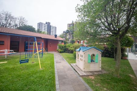 Casa à venda com 176m², 4 quartos e 2 vagas Casa à venda com 176m², 4 quartos e 2 vagasÁrea comum - Playground