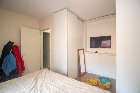 Casa à venda com 176m², 4 quartos e 2 vagas Casa à venda com 176m², 4 quartos e 2 vagasSuite