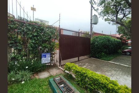 Casa à venda com 176m², 4 quartos e 2 vagas Casa à venda com 176m², 4 quartos e 2 vagasplaca